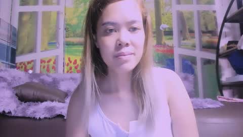 Snapshot of kelly_baby2005 chatting on November 2025 02:50:02 AM Kelly online show from November 2025 02:50:02 AM