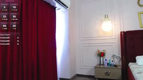 Kelly online show from October 2025 12:05:01 PM