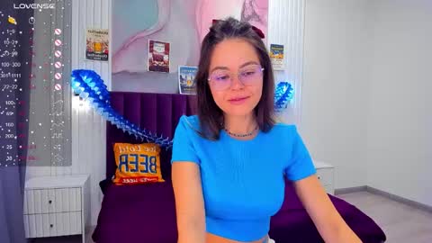 Snapshot of kelly_cuutie chatting on September 2025 12:24:02 AM Kelly online show from September 2025 12:24:02 AM