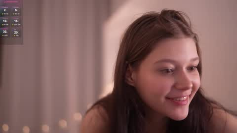  KELLY  online show from October 2025 04:41:01 PM