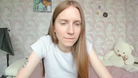 kelly_gerzikaaa online show from June 2026 03:51:02 AM