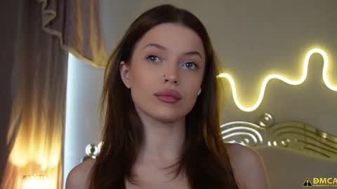 Snapshot of kelly_peachpiee chatting on February 2026 06:16:02 AM Kelly online show from February 2026 06:16:02 AM