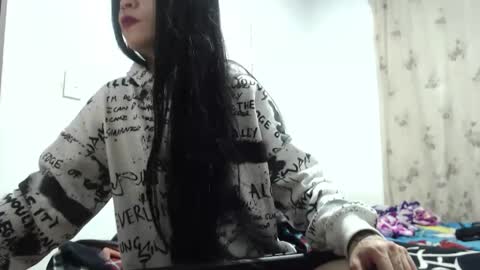 Snapshot of kellyandkataleya chatting on October 2025 05:27:01 AM kelly kata Lovense is on PVT ALWAYS OPEN online show from October 2025 05:27:01 AM