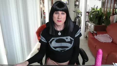 Snapshot of kellyannelynn chatting on January 2025 05:35:01 PM kellyanne Lynn but please call me fucktoy online show from January 2025 05:35:01 PM