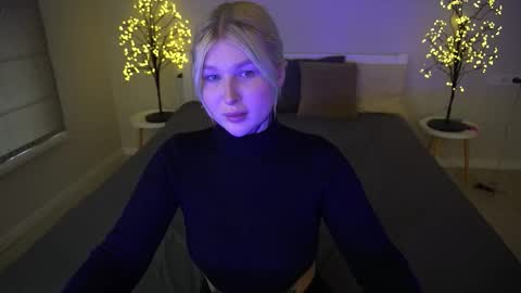 Kelly online show from September 2025 05:46:01 AM