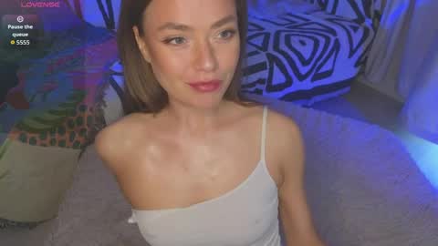 KellyFouler online show from April 2026 03:17:01 PM