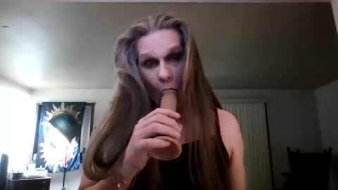 Snapshot of kellyjames420 chatting on December 2025 05:57:01 AM Kelly James online show from December 2025 05:57:01 AM