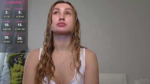 Princess Kelly online show from September 2025 10:08:01 AM