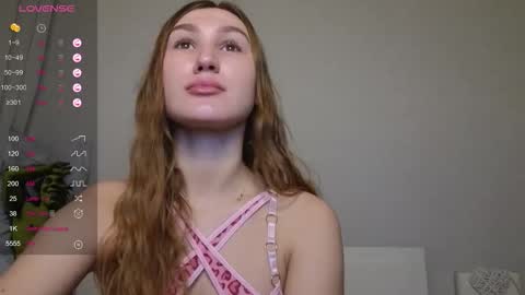 Princess Kelly online show from October 2025 11:23:02 AM