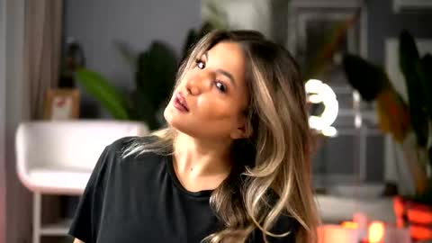 Snapshot of kellymathews chatting on October 2025 01:47:01 AM Denise online show from October 2025 01:47:01 AM