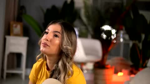 Snapshot of kellymathews chatting on October 2025 01:50:01 AM Denise online show from October 2025 01:50:01 AM