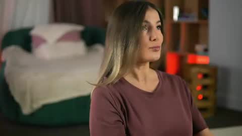 Denise online show from June 2026 02:33:01 AM