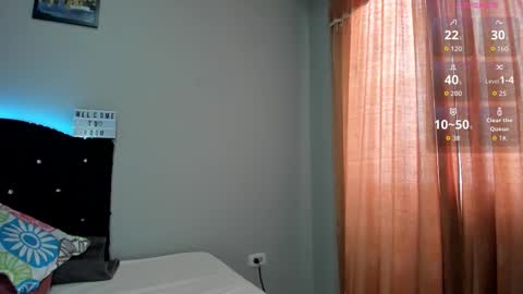 kellyMillian  online show from November 2025 09:06:01 PM