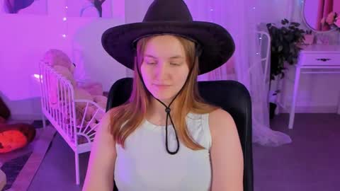 Snapshot of kellypoter chatting on January 2025 02:19:02 PM kelly online show from January 2025 02:19:02 PM