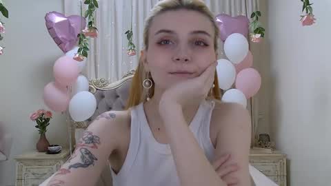 Kelly Stoneys online show from March 2025 05:29:02 AM