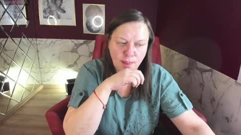 Kelly online show from April 2026 07:44:01 AM