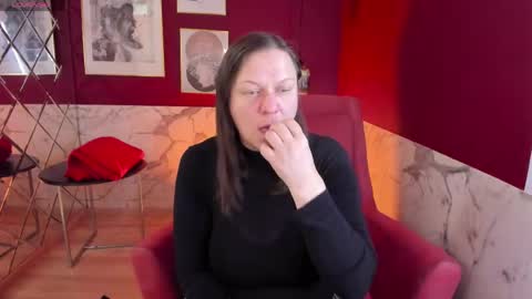 Kelly online show from May 2026 05:25:01 AM