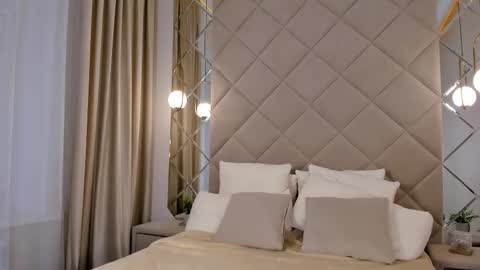 Snapshot of kellyy_bern chatting on September 2025 02:05:01 AM kellyy_bern online show from September 2025 02:05:01 AM