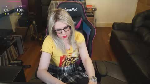 Snapshot of kelseycobalt chatting on October 2025 07:48:02 PM kelseycobalt online show from October 2025 07:48:02 PM