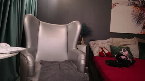 kelsikarterr online show from January 2025 08:11:02 AM