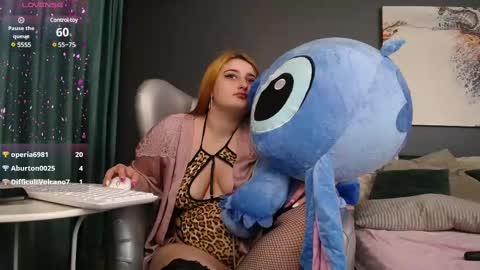 kelsikarterr online show from February 2025 11:58:01 AM
