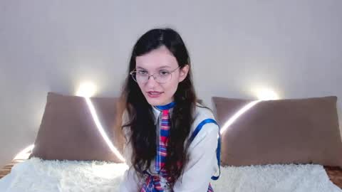 Kelsirabenold online show from May 2026 05:24:01 AM