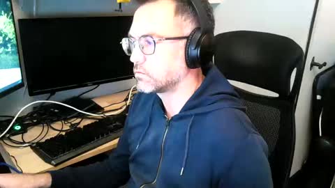 kelvin06133 online show from December 2024 11:08:02 PM