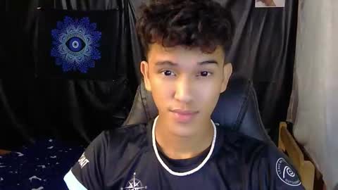 Snapshot of ken_bigcockxx chatting on February 2026 04:30:01 PM Ken online show from February 2026 04:30:01 PM