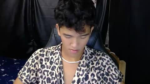 Snapshot of ken_bigcockxx chatting on March 2026 09:48:02 AM Ken online show from March 2026 09:48:02 AM