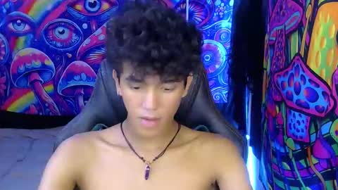 Snapshot of ken_bigcockxx chatting on June 2026 07:02:02 AM Ken online show from June 2026 07:02:02 AM