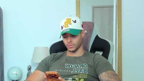 ken_mailik online show from April 2026 02:42:02 AM