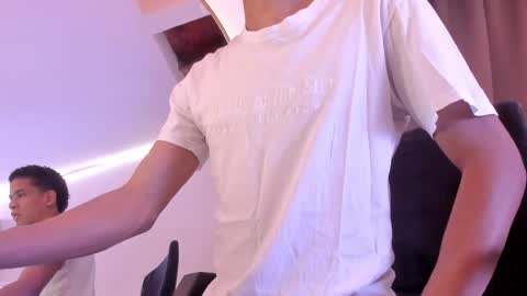 Snapshot of ken_rivera chatting on April 2026 06:38:02 PM Julian Rivera online show from April 2026 06:38:02 PM