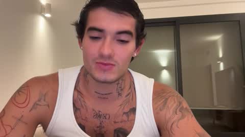 luis carlos esteban online show from September 2025 07:25:01 PM