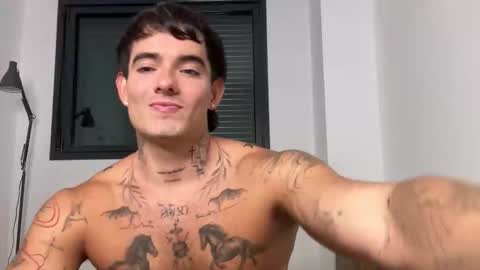 luis carlos esteban online show from October 2025 04:28:01 PM