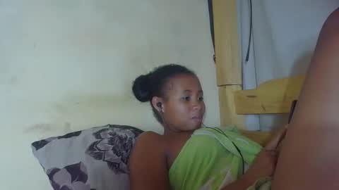 Kenchy online show from November 2025 10:06:02 AM