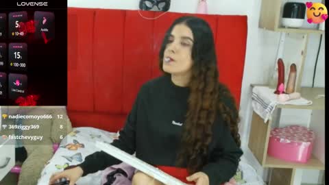 Snapshot of kendal_2 chatting on February 2025 01:31:02 AM Mariana online show from February 2025 01:31:02 AM