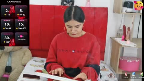 Snapshot of kendal_2 chatting on February 2025 04:48:02 AM Mariana online show from February 2025 04:48:02 AM