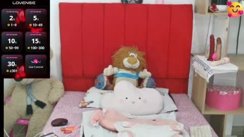 Snapshot of kendal_2 chatting on February 2025 04:29:01 AM Mariana online show from February 2025 04:29:01 AM