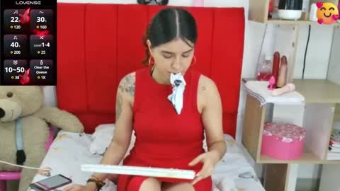 Snapshot of kendal_2 chatting on March 2025 03:29:02 AM Mariana online show from March 2025 03:29:02 AM