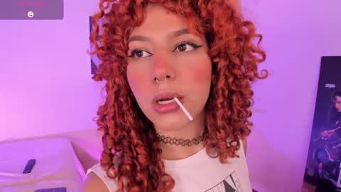 Kendall online show from October 2025 12:22:02 AM