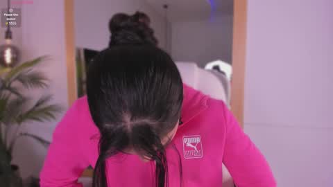    online show from October 2025 11:55:02 AM