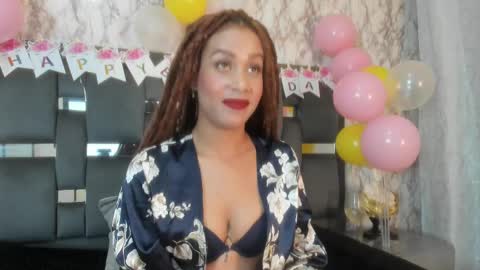 Kendall online show from March 2025 04:41:01 AM