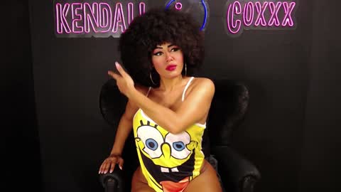 Snapshot of kendall_coxxx chatting on January 2025 08:05:01 AM online show from January 2025 08:05:01 AM
