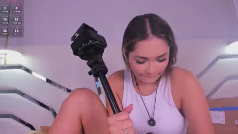 kendall_evanss_ online show from June 2026 07:13:02 PM