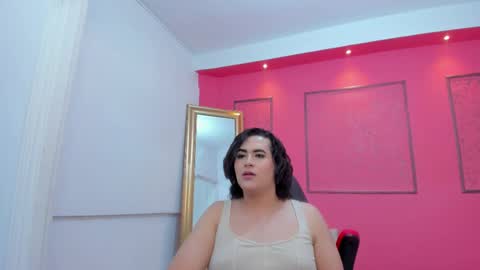 Snapshot of kendall_roous chatting on September 2025 07:24:02 PM kendall_roous online show from September 2025 07:24:02 PM