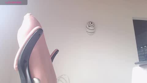 kendall ross online show from September 2025 02:55:02 PM