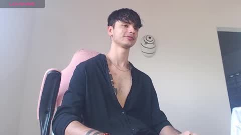 kendall ross online show from October 2025 04:08:02 PM