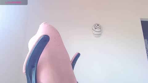 kendall ross online show from October 2025 03:30:02 PM