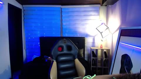 Snapshot of kendall_rossii_ chatting on November 2025 03:49:02 AM kendall_rossii_ online show from November 2025 03:49:02 AM