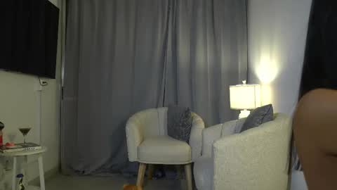 Andrea online show from September 2025 12:23:02 AM